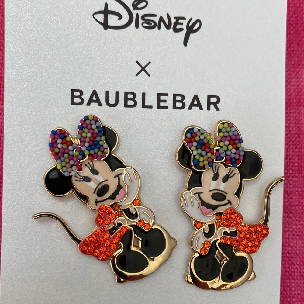 Minnie Mouse Halloween BaubleBar/Disney pierced earrings.